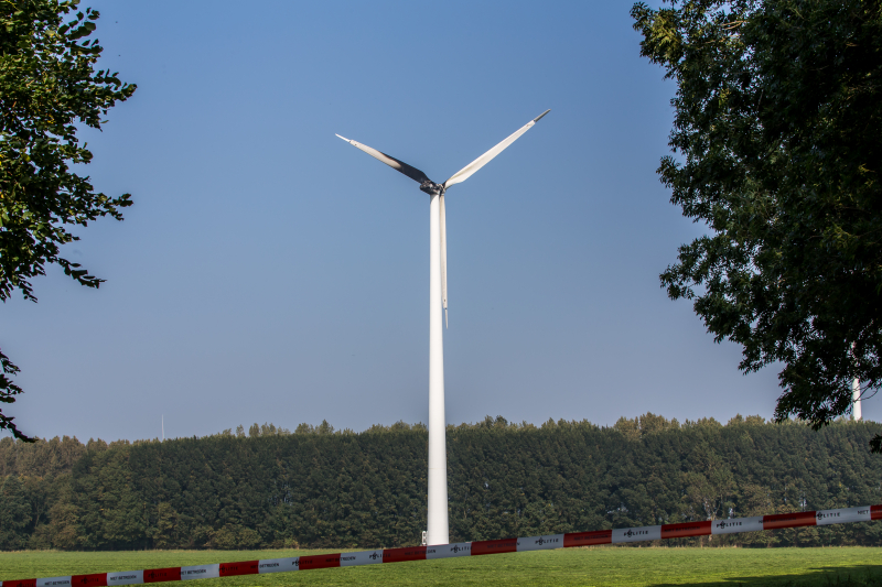 Monteurs gewond bij brand in windmolen