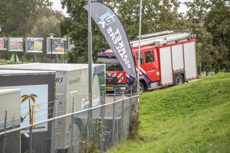 Boot in problemen door afgebroken roer