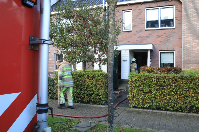 Kruipruimte onder water na gesprongen leiding