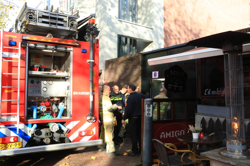 Papiercontainer vat vlam