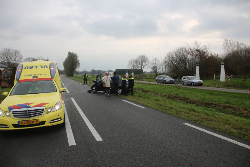 Veel schade na botsing met tractor