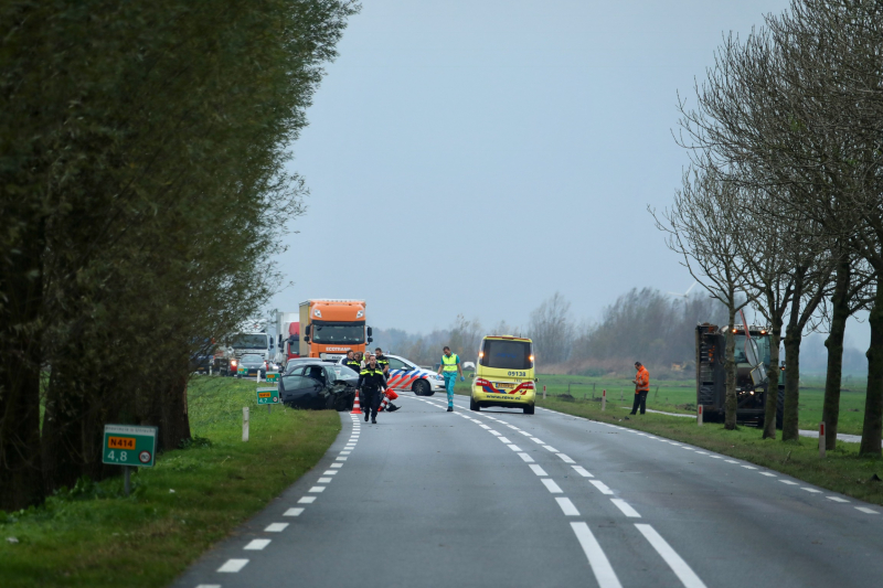 Veel schade na botsing met tractor