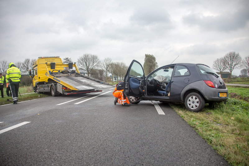 Veel schade na botsing met tractor