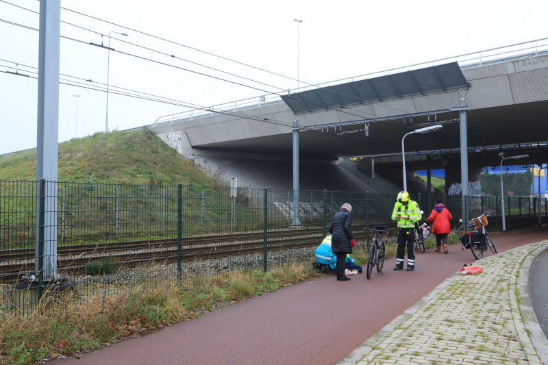 Fietsster ernstig gewond na valpartij