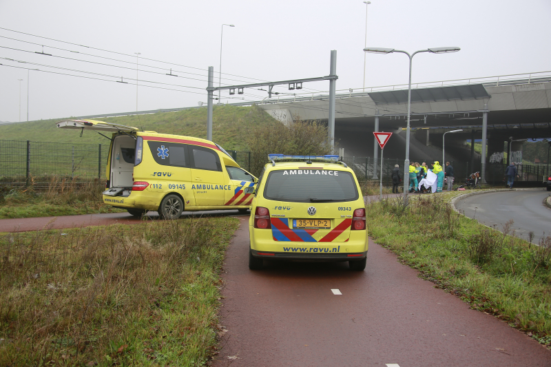 Fietsster ernstig gewond na valpartij