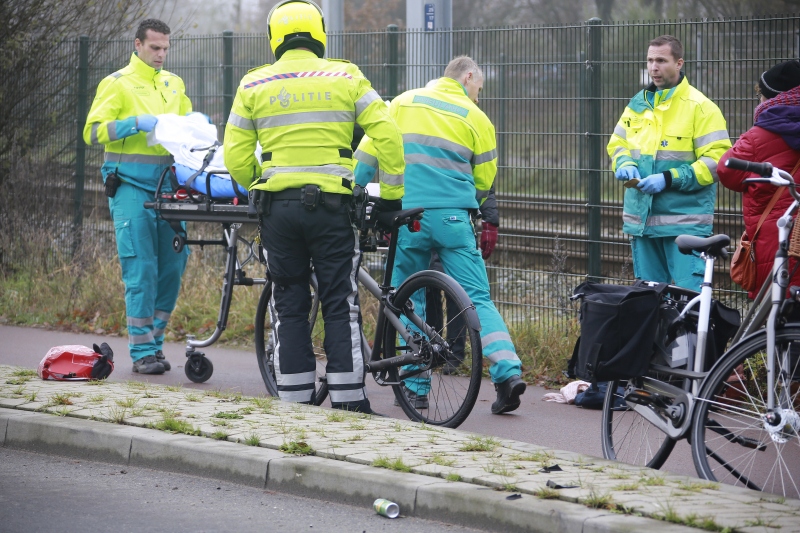 Fietsster ernstig gewond na valpartij