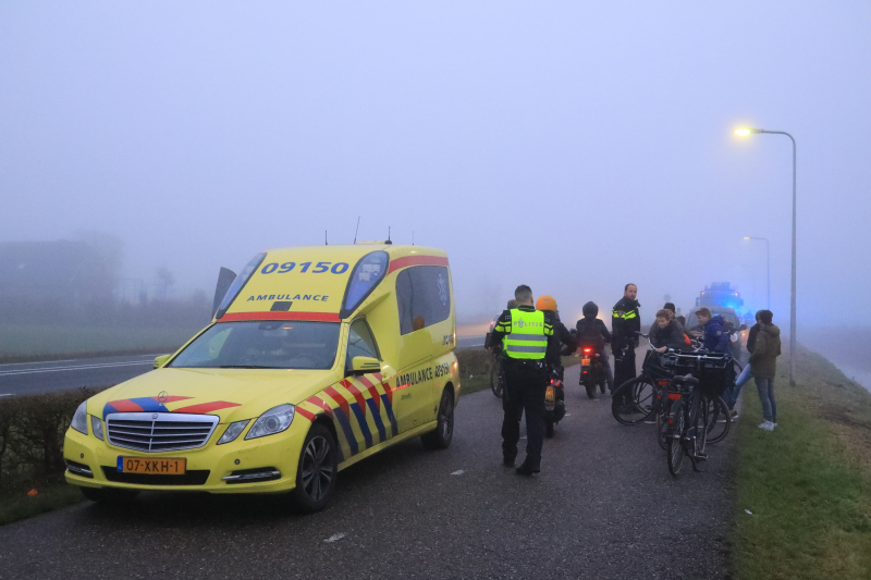 Jongen komt met voet vast te zitten tussen kettingkast en trapper