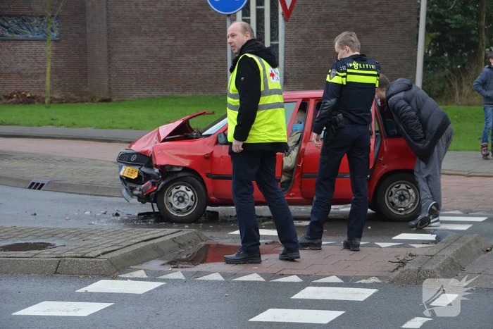 Gewonde bij forse aanrijding