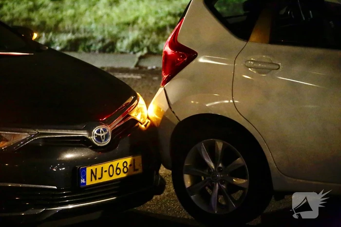 Flinke schade bij kop-staartbotsing