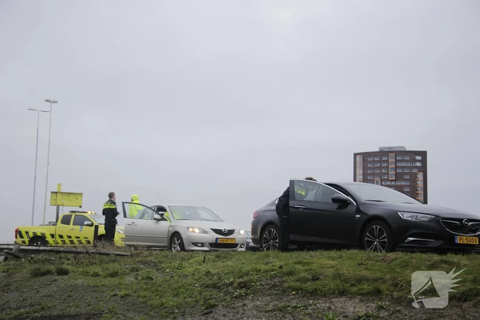 Bestuurster flink geschrokken na kop-staartaanrijding