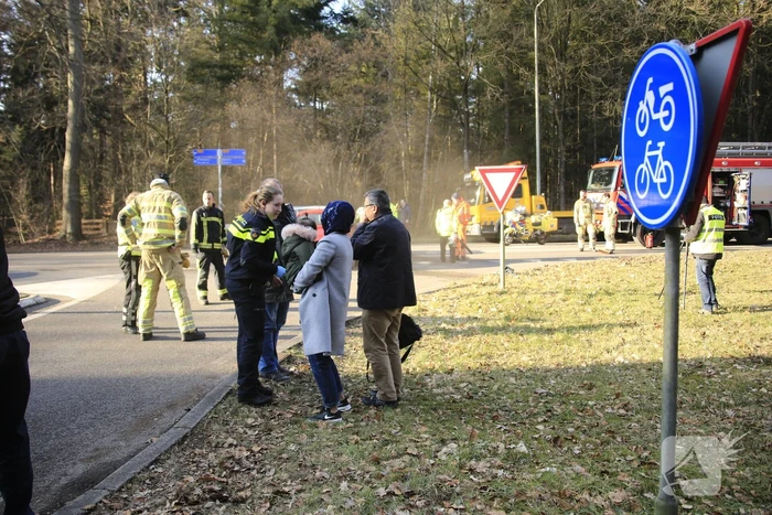 Flinke crash op kruising