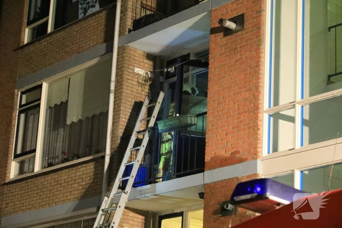 Brandweer draait kraan dicht na lekkage