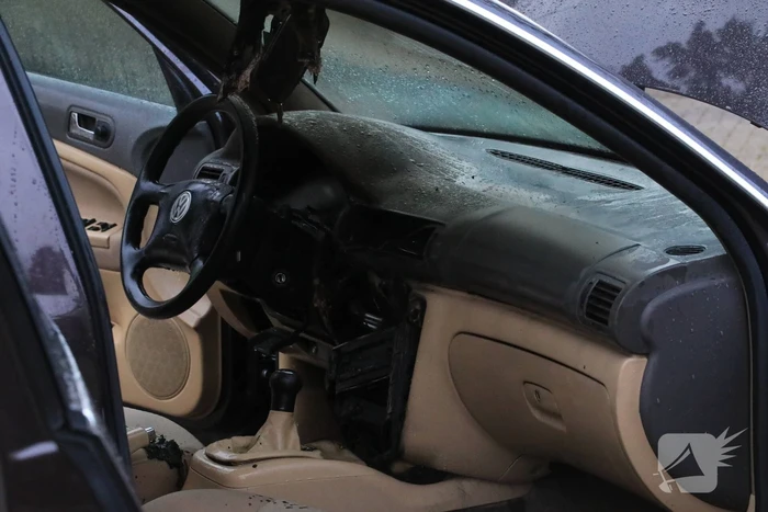 Auto verwoest door brand