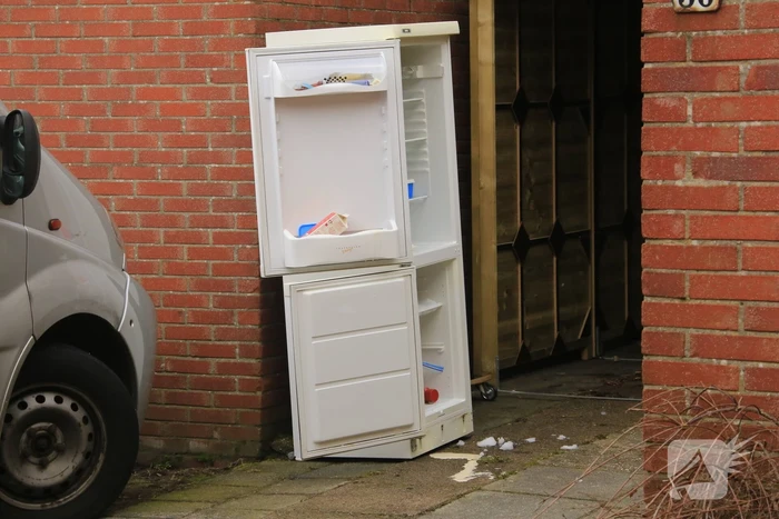 Gaslucht na schoonmaken koelkast
