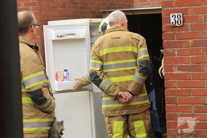 Gaslucht na schoonmaken koelkast