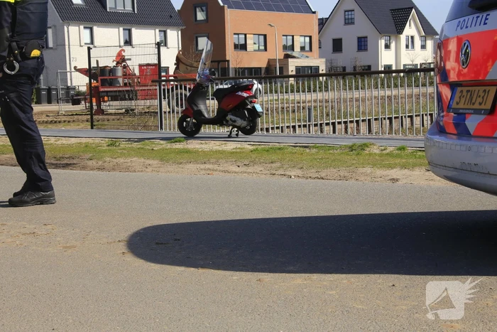 Scooterrijdster gewond na ongeval
