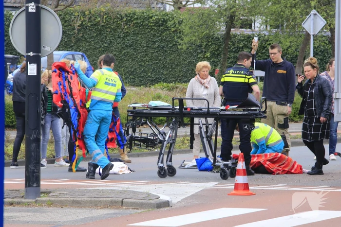 Fietsster ernstig gewond na aanrijding