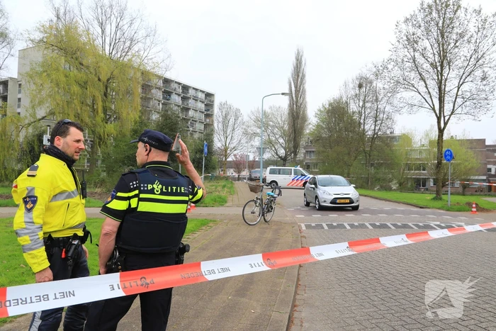 Fietsster aangereden door auto