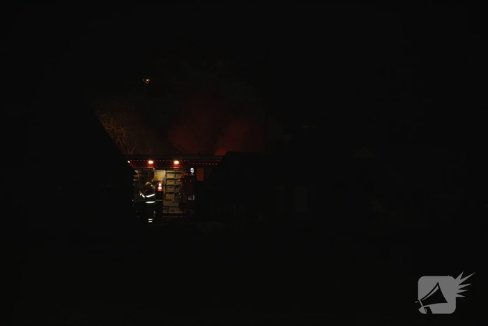 Uitslaande brand verwoest schuur