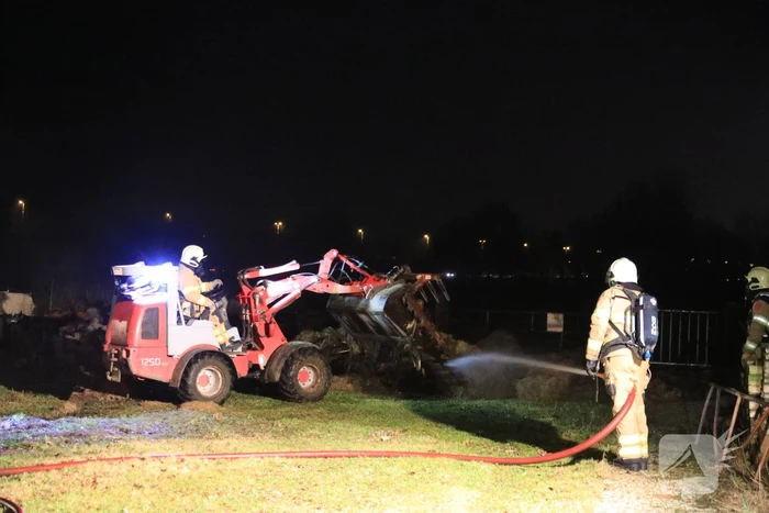 Uitslaande brand verwoest schuur