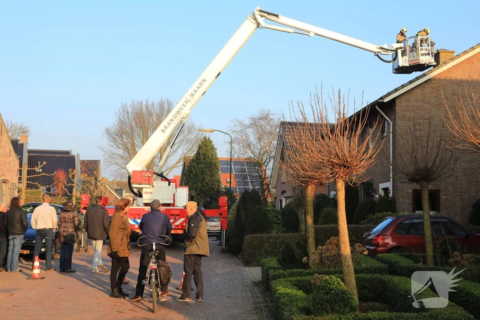 Weg afgesloten door schoorsteenbrand