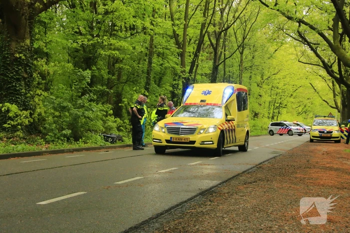 Voetganger ernstig gewond na botsing met scooter