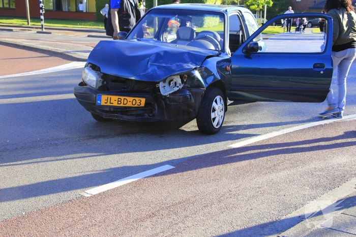 Flinke schade bij ongeval op kruising