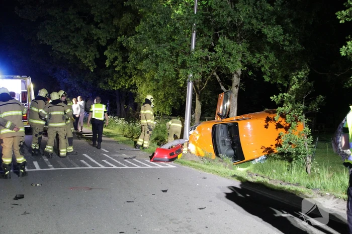 Gewonde bij aanrijding tussen bestelwagen en auto