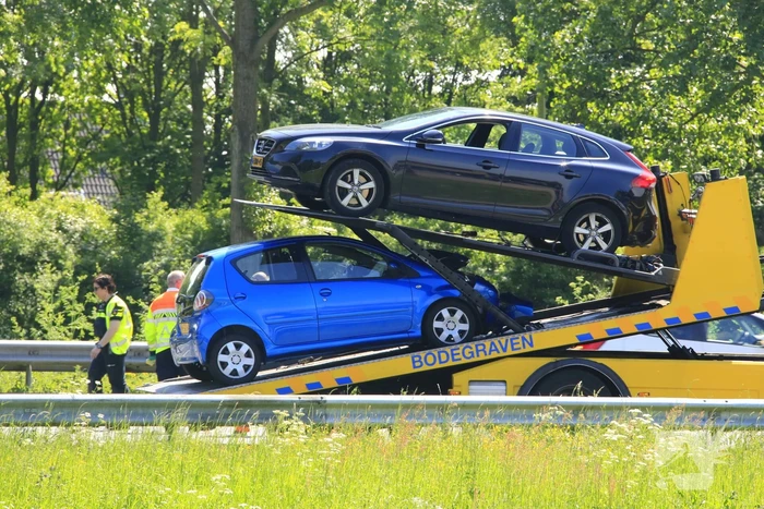 Remactie op snelweg voor overstekende eendjes veroorzaakt ongeval