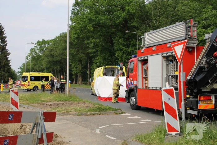 UPDATE: Tienermeisje op fiets overleden na aanrijding met motor