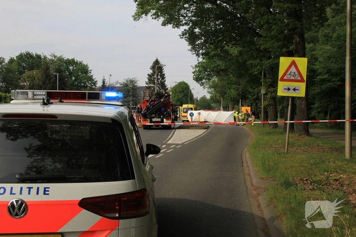 UPDATE: Tienermeisje op fiets overleden na aanrijding met motor