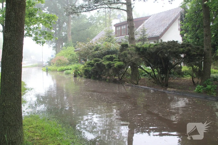 Waterleiding gesprongen