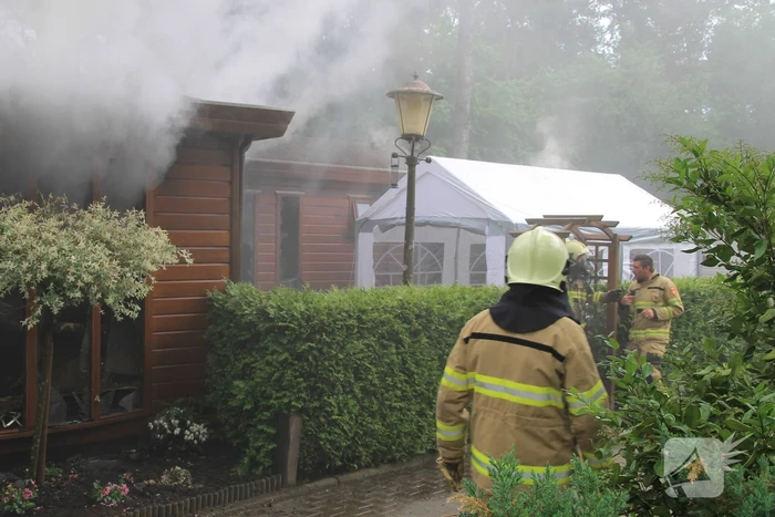 Chalet zwaar beschadigd door brand