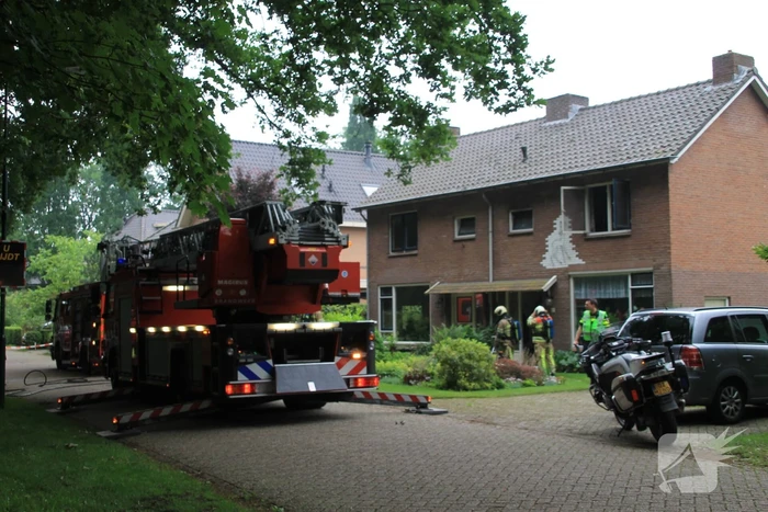 Brand op bovenverdieping van woning