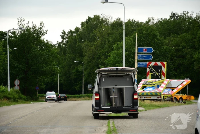 Vluchtende verdachte Eemnes reed politieagenten aan