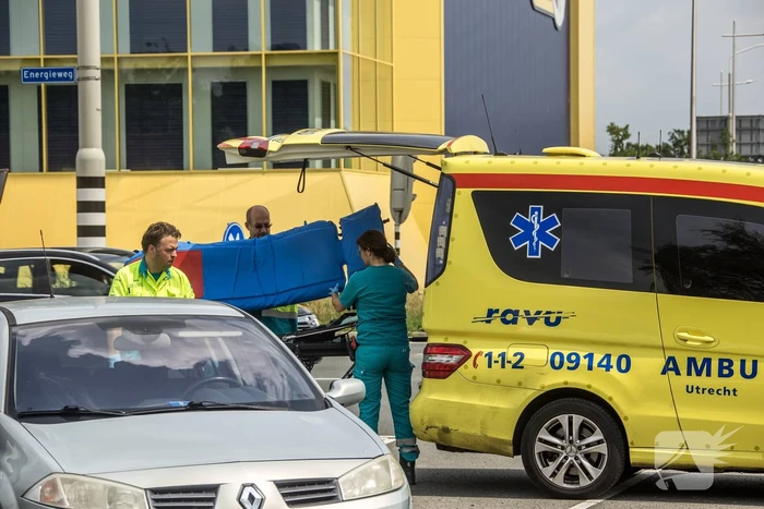 Bestuurster botst op leswagen