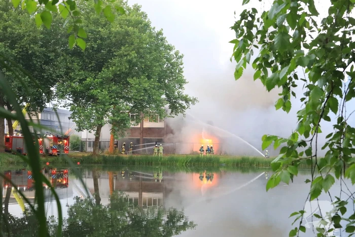 Grote brand in DHL-depot