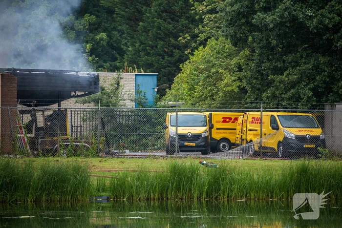 Grote brand in DHL-depot