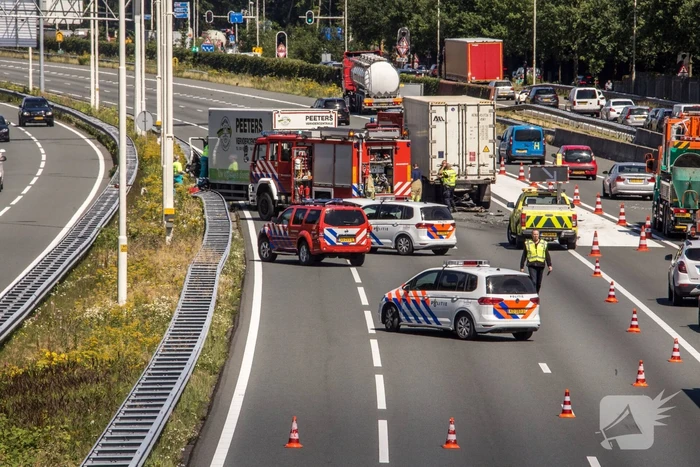 Meerdere voertuigen betrokken bij aanrijding