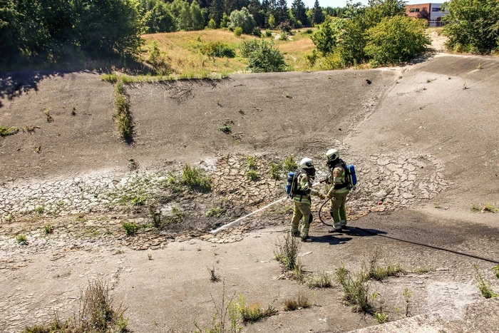 Mountainbiker treft brand aan