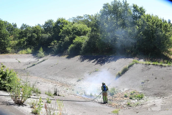 Mountainbiker treft brand aan