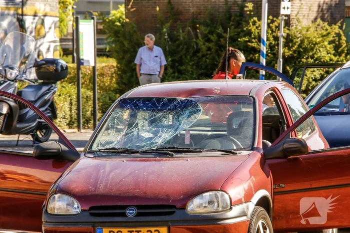 Overstekende fietser aangereden