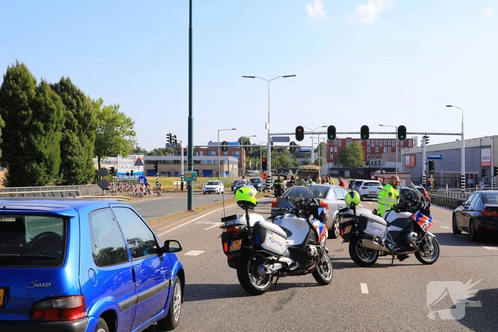 Motorrijder hard onderuit