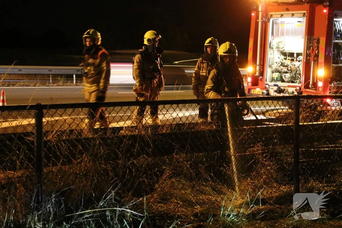 Bermbrand snel onder controle