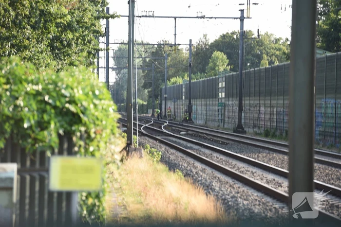 Treinverkeer vertraagd door brand in spoorbiels