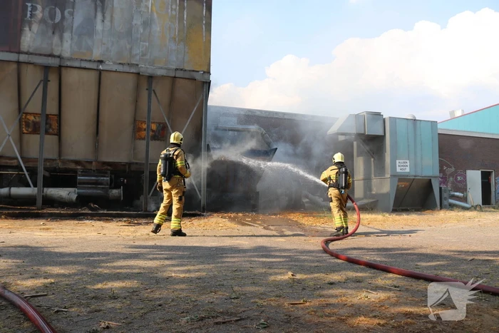 Veel inzet bij zeer grote brand