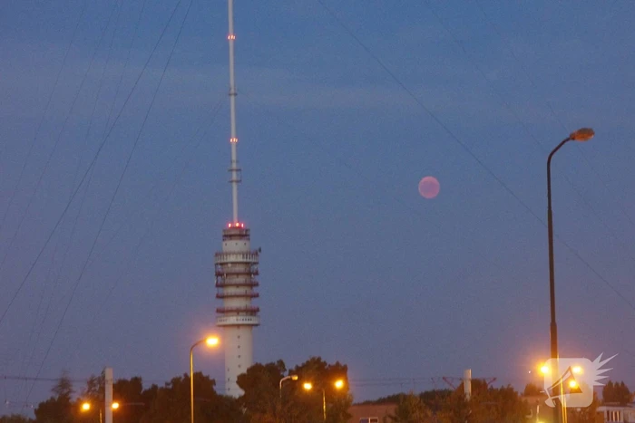 Maansverduistering, bloedmaan voor velen niet te zien