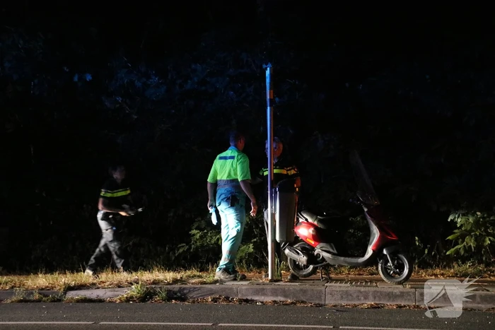 Scooterrijder zwaargewond na eenzijdig ongeval