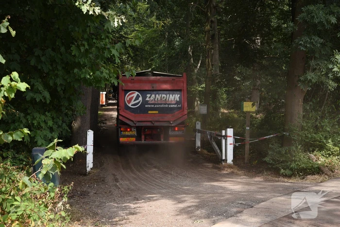 Voorbereiding voor ontploffing van bom in vollegang