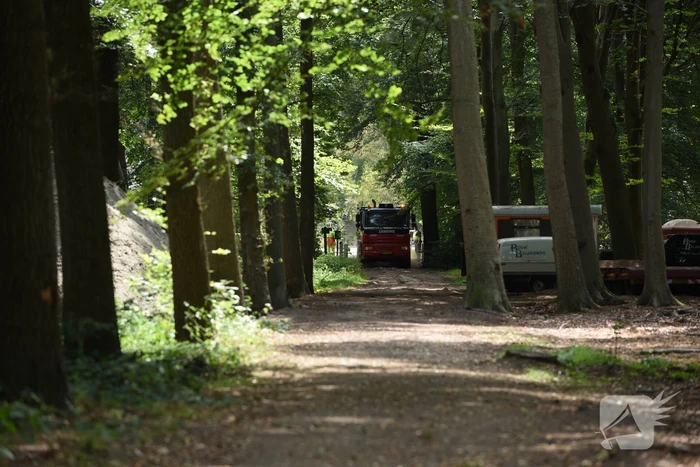 Voorbereiding voor ontploffing van bom in vollegang